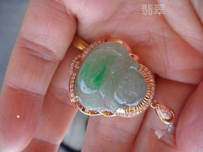 在邯郸发现一块宝石玉石